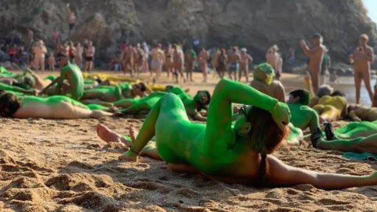 playa nudista zipolite oaxaca